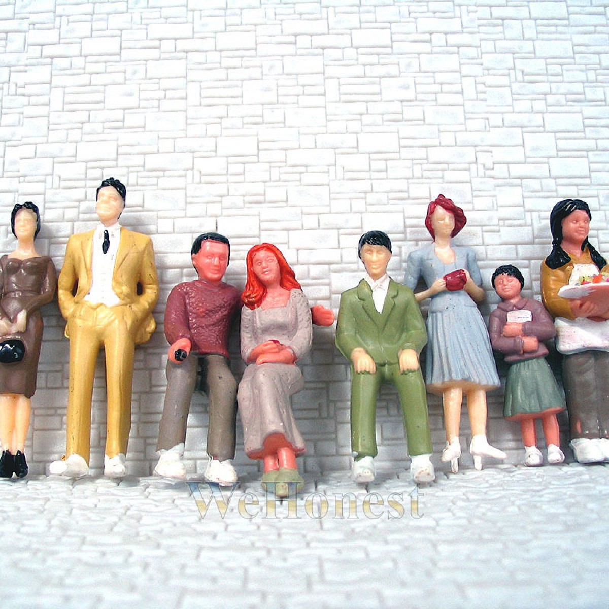 8 pcs G Scale 1:32 Painted Figures People passenger